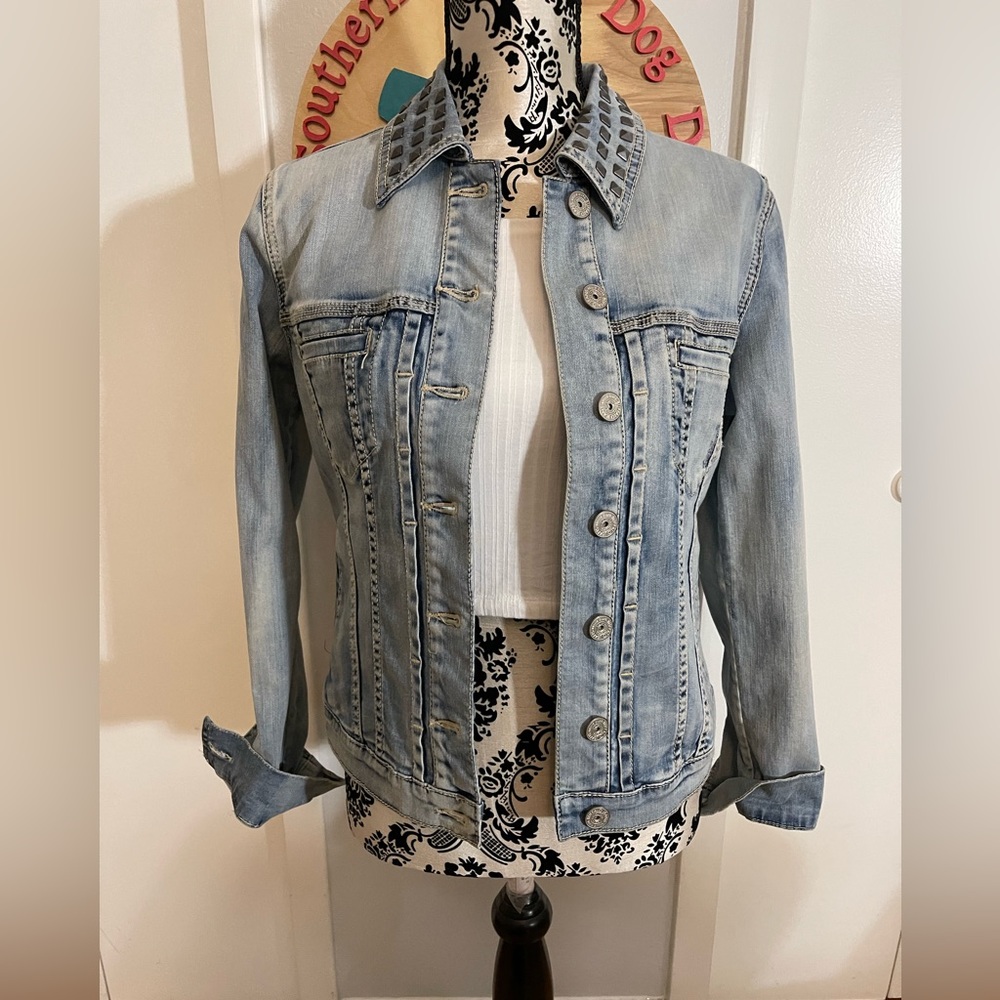 Buffalo David Bitton Nadine bleach washed jean jacket with studded collar